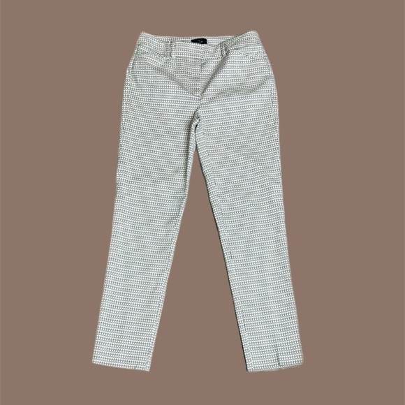 WHBM Women’s The Slim Ankle Pants in Black & White Sz 00 - Picture 1 of 11